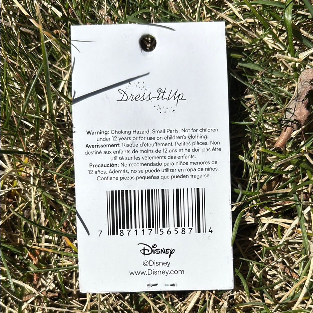 Disney Princess Buttons - NEW - Picture 3 of 3